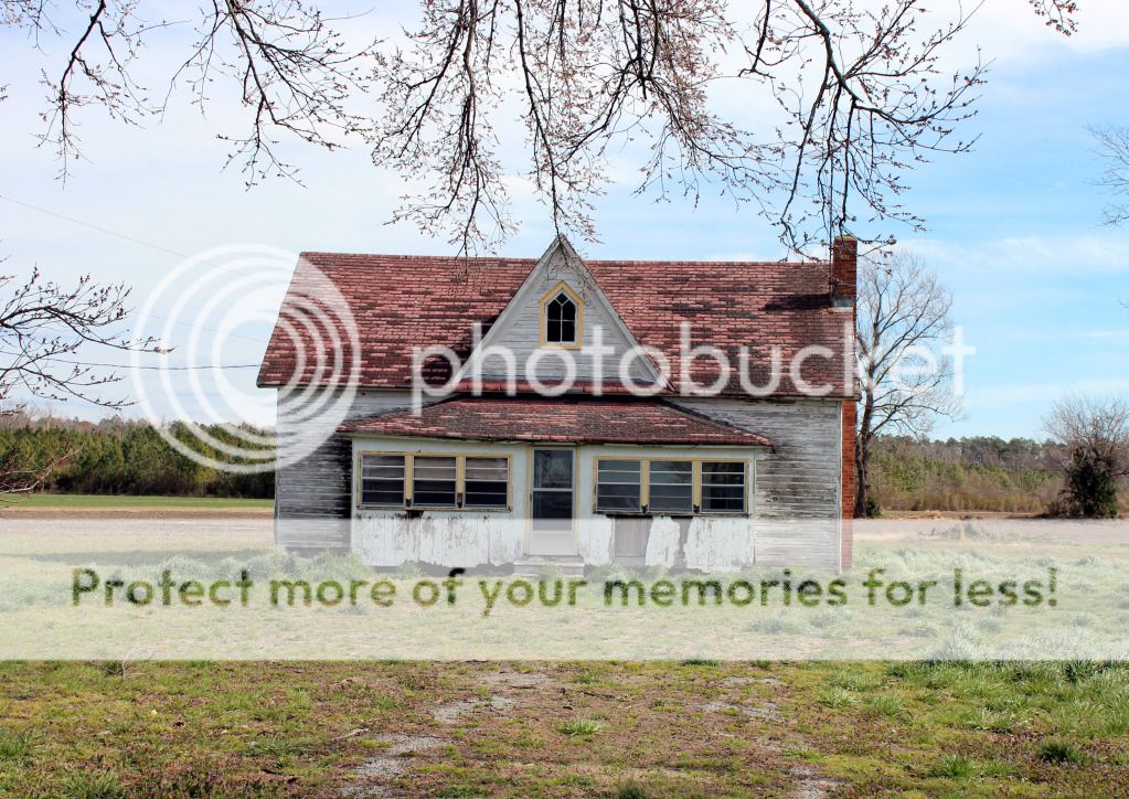 Old house in Gum Neck, NC