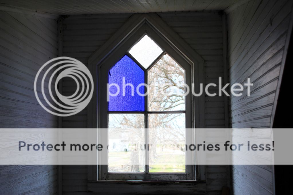 Old house stained glass window - Gum Neck, NC